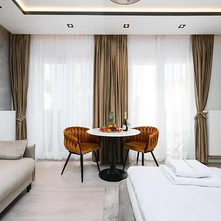 Salomea Krakow, Stary Kazimierz, Tauron Arena Appartement Cracovie